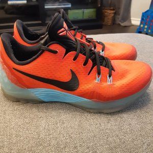 Nike Kyrie Basketball Shoes